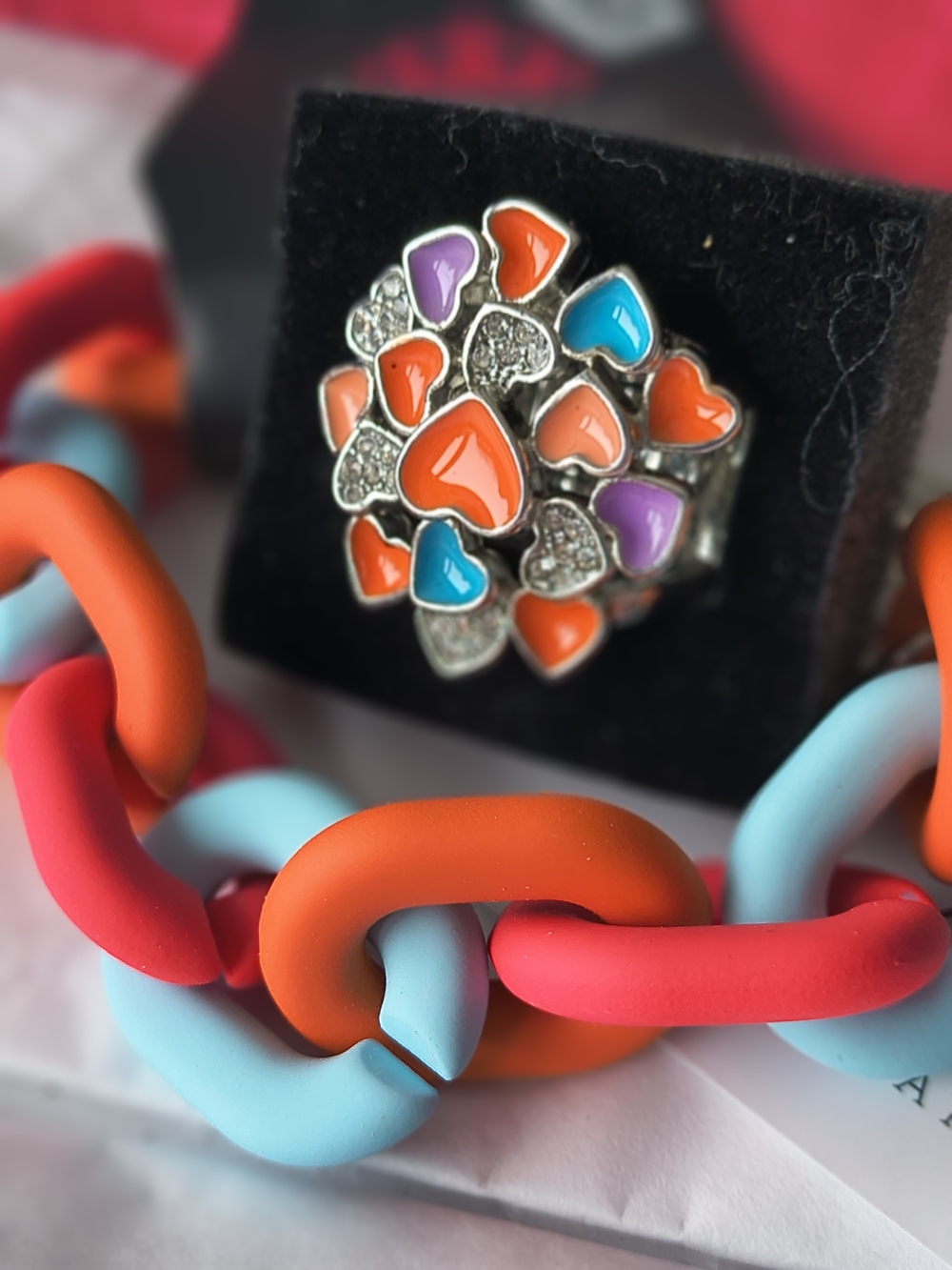 Colorful Heart Cluster Ring – Bright Link Matte Resin Bracelet Coordinated Set.